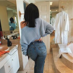 Le star su Instagram sgambatissime 1