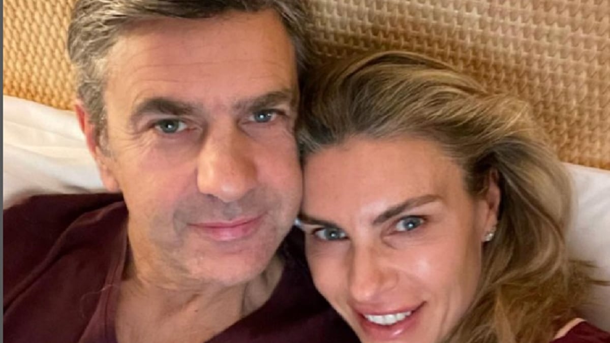 "Un doppio tradimento". Martina Colombari e la confessione su Costacurta