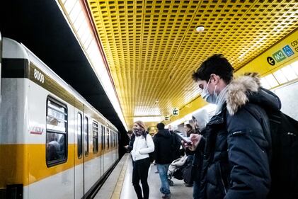 In pochi questa mattina hanno deciso di usare i mezzi pubblici 2