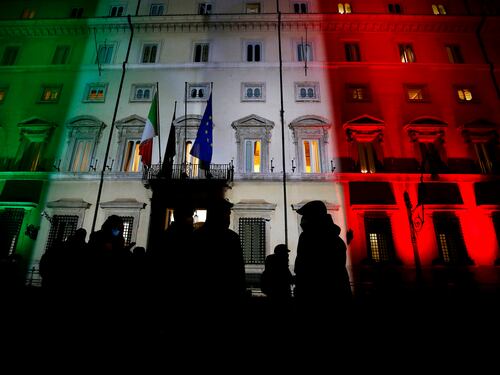 Dopo la denuncia del Giornale.it i decreti attuativi tornano on line