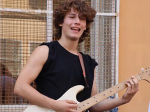 Chi ere Mattia Nicholas Liguori, il il 17enne morto in bici dopo una manifestazione per la Flotilla