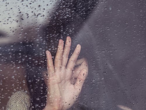 Donne bisessuali maggiormente esposte a molestie: lo studio