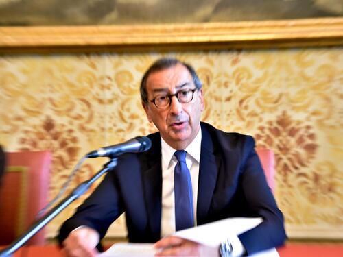 Razzismo, il sindaco Sala sveglia tutta la sinistra: "Commessi errori su immigrazione"