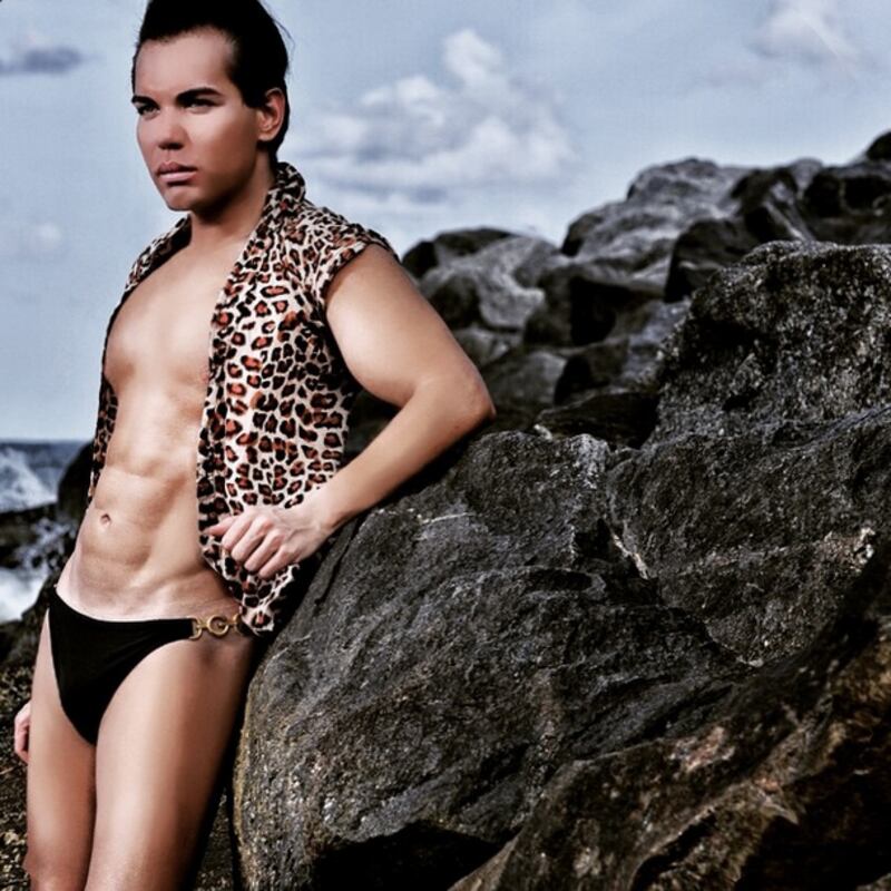 Rodrigo Alves, il Ken umano 13