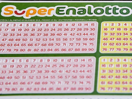 SuperEnalotto, continua la caccia al Jackpot che vale 215,9 milioni