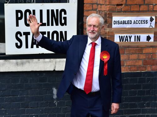 Jeremy Corbyn al voto