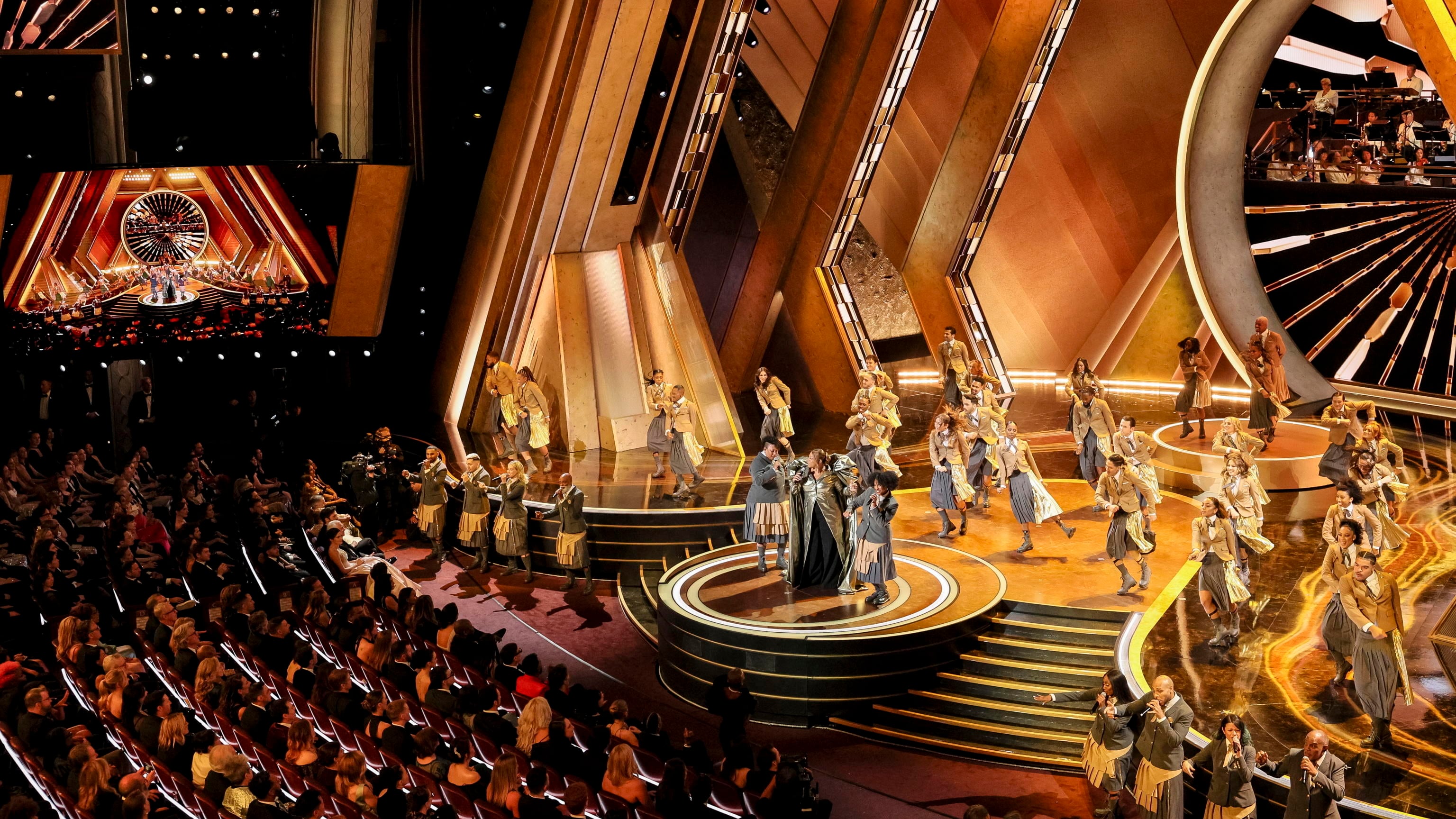 Oscar 2025, "Anora" miglior film: si aggiudica 5 statuette. Tra gli attori vince Adrien Brody