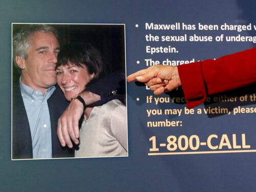 Le strane rivelazioni su Epstein: "Rapporti con Mossad e la Cia"