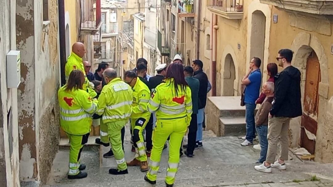 Caltagirone, esplode una pentola a pressione. Muore donna di 46 anni