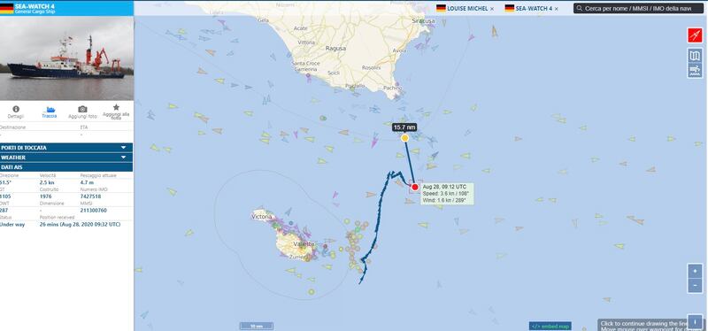 Sea-Watch 4 al largo della Sicilia