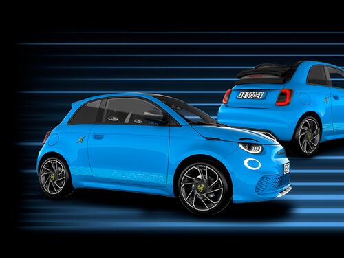 Cabrio, elettriche, sportive, in arrivo un esercito di nuovi modelli: guarda le foto