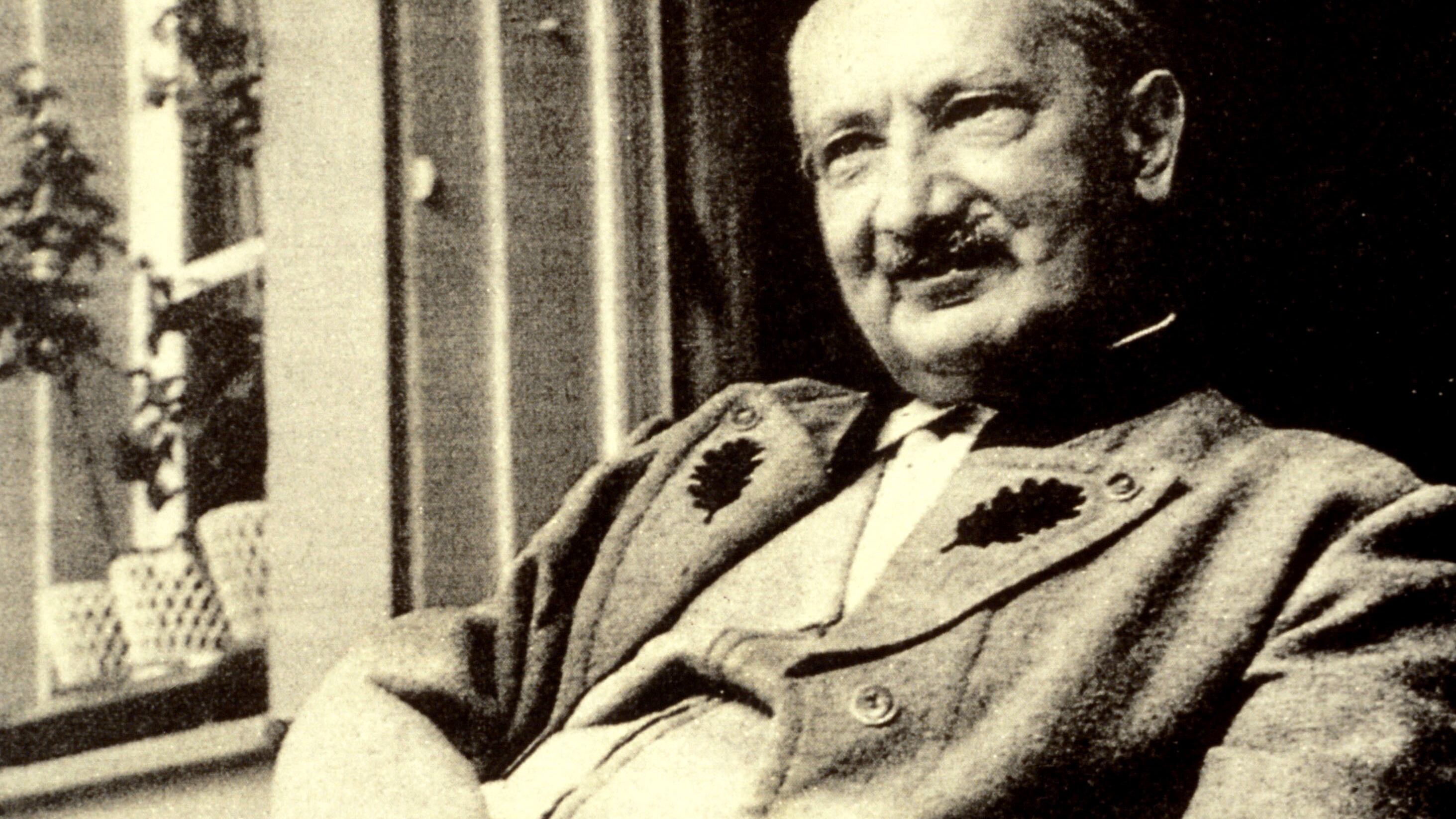 Da Marinetti a Heidegger: fotografia di famiglia degli intellettuali "neri"