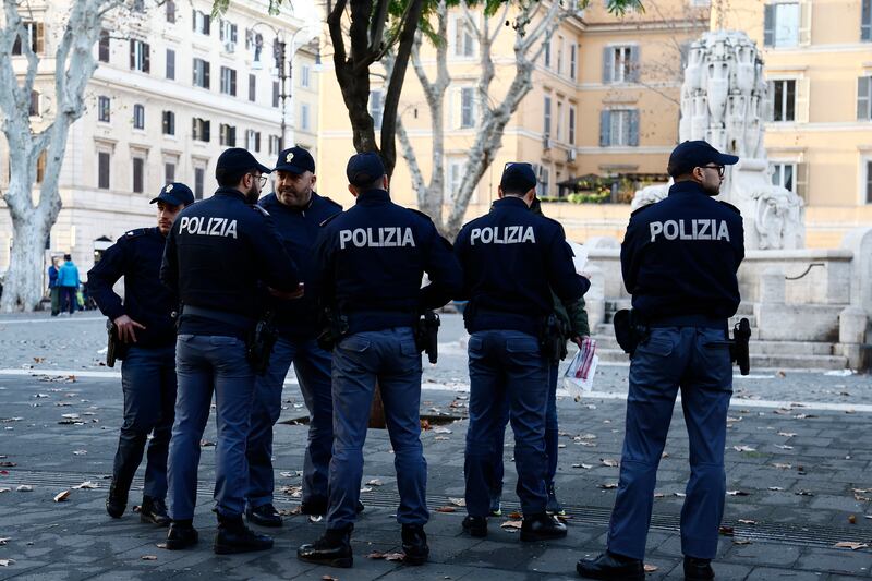 Studente accoltellato in Piazza Testaccio a Roma: gli inquirenti sulle tracce dei responsabili 1