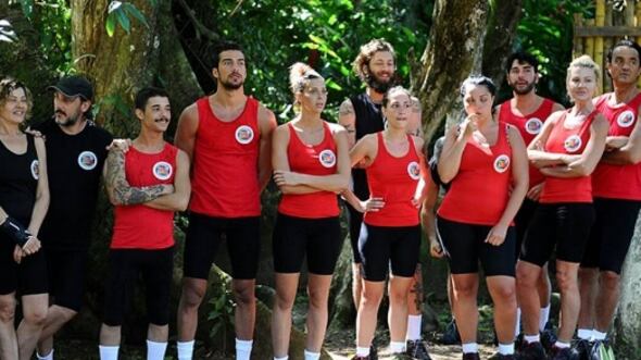 Isola dei Famosi, Paola Barale e Imma Battaglia ospiti della quinta puntata