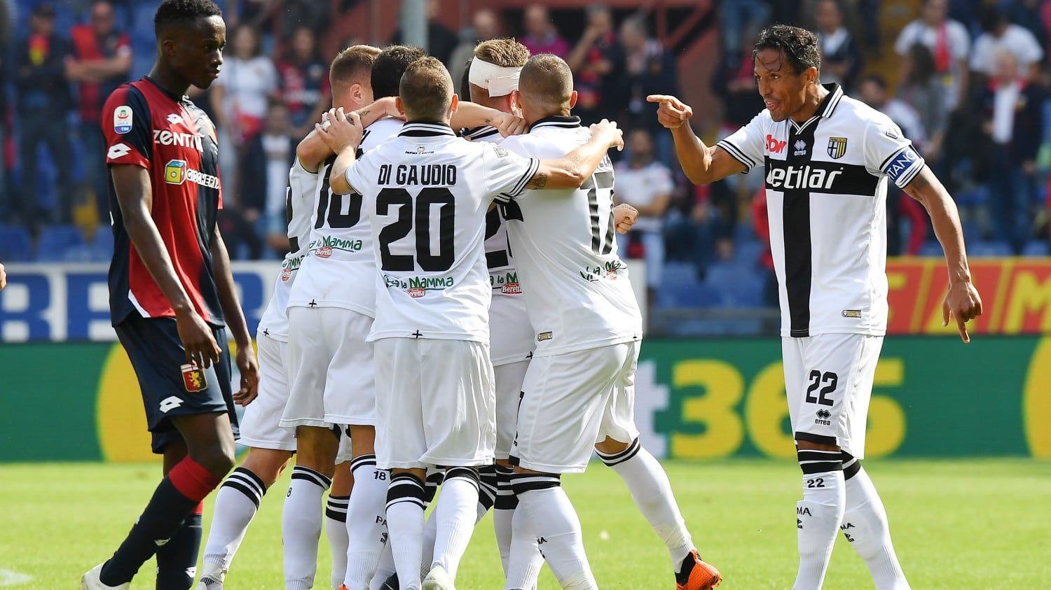 Il Parma vince 3-1 in casa del Genoa: gol e spettacolo a Marassi