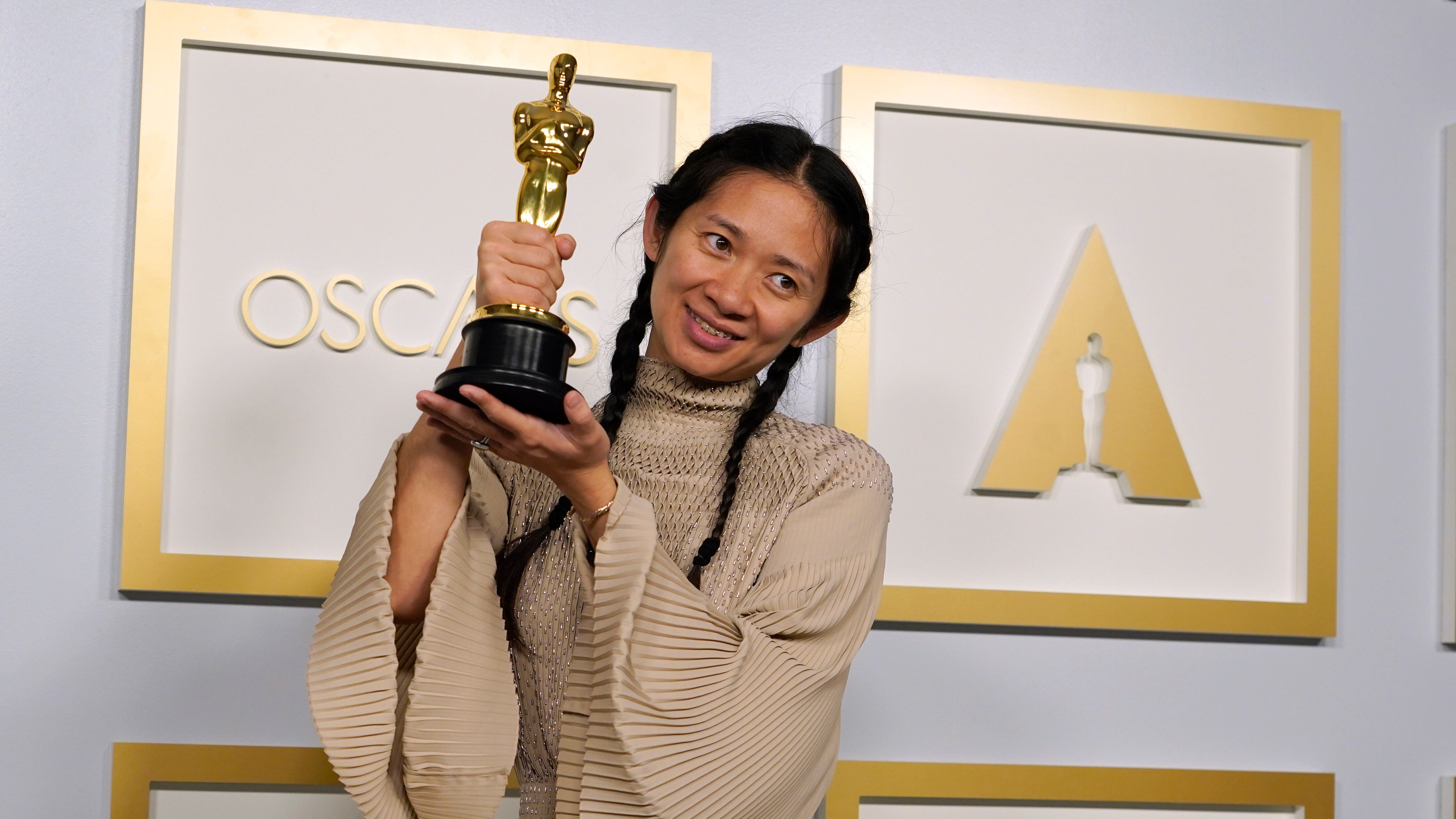 La regista è la prima asiatica a vincere: "Lo spirito ribelle mi fece scappare dalla Cina"