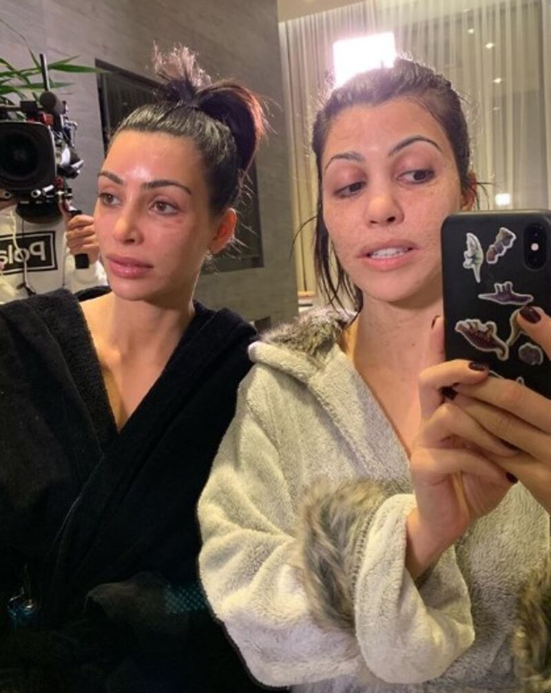 Kourtney Kardashian, le foto più sexy 9