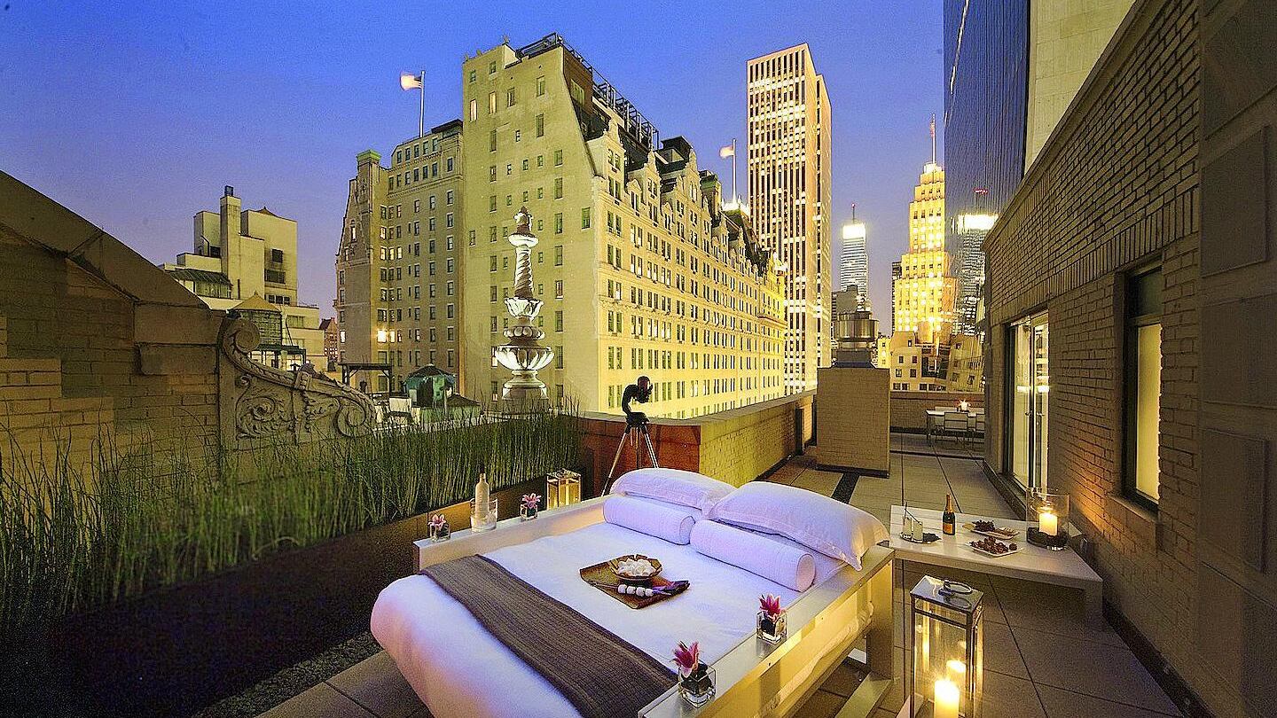 Quella pazza voglia di stelle In hotel «il cielo in una stanza»