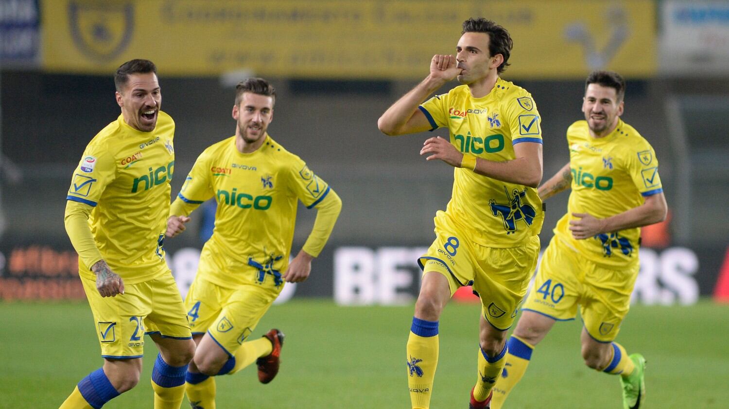 Il Chievo e l'Udinese non si fanno male: finisce 1-1 al Bentegodi