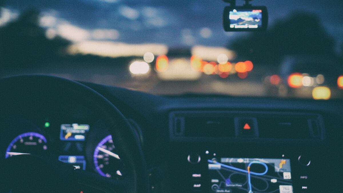 Rubano Suv da 100mila euro: auto ritrovata grazie al gps