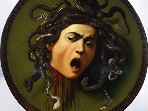 Violenza, potere e libertà: il mito perenne di Medusa