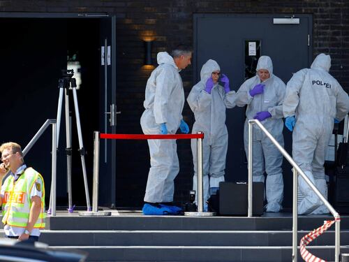 Colpi di mitra in discoteca: sangue e morti a Costanza