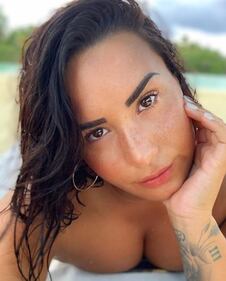 Demi Lovato, le foto sexy 8