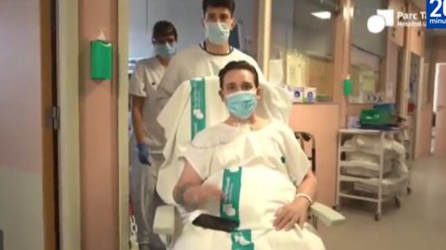 "Ora ho segni indelebili". L'incubo del giovane contagiato