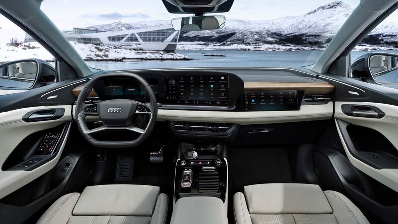 Nuova Audi Q6 e-tron