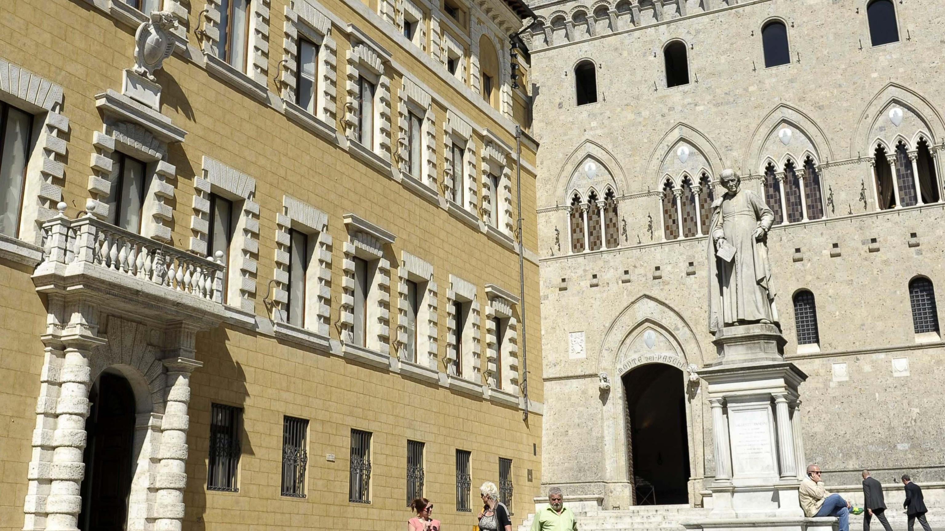 Lo Stato è nei guai come Mps per i giochetti con i derivati