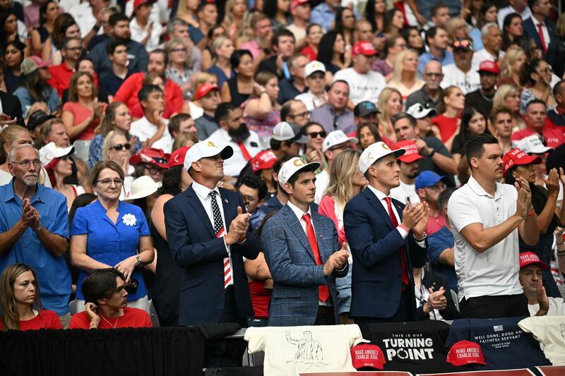 Il lungo addio a Charlie Kirk in Arizona 2