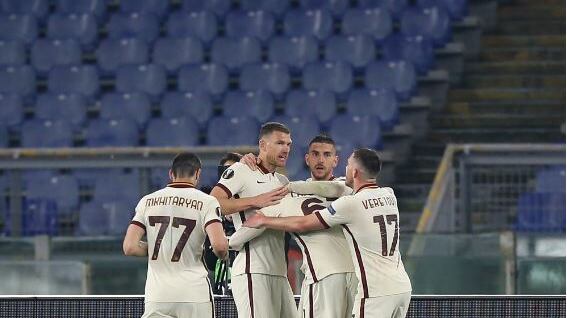 La Roma elimina l'Ajax e tiene alto l'onore dell'Italia in Europa