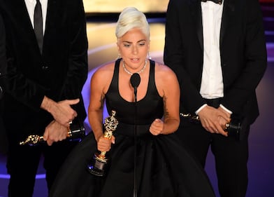  Oscar 2019, l'eleganza di Lady Gaga 2