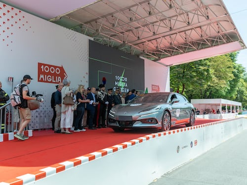 Alla 1000 Miglia Green 2025 debutta Denza Z9GT: lusso, tecnologia e sostenibilità in gara