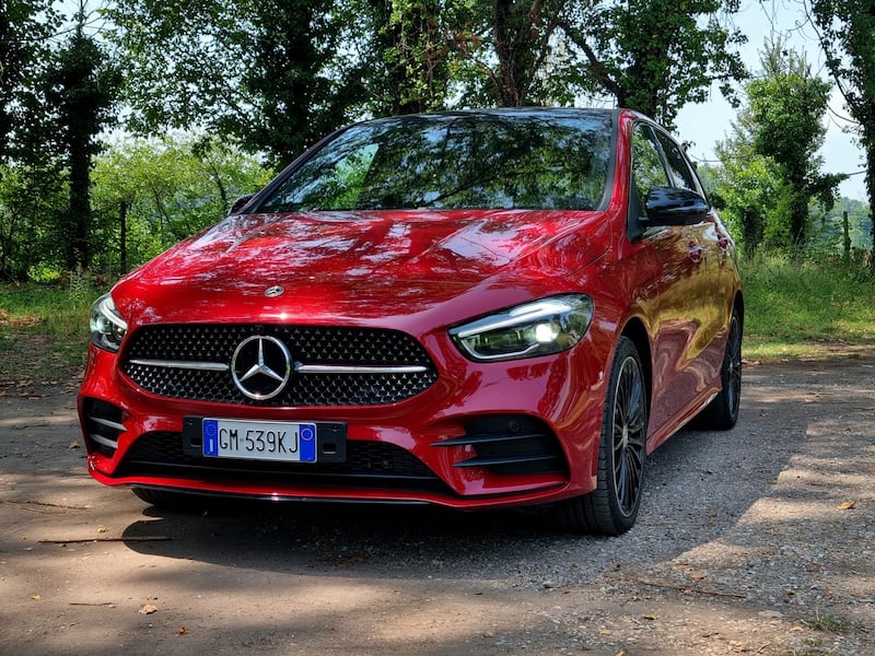 Nuova Mercedes Classe B 2023: guarda la gallery della prova 4