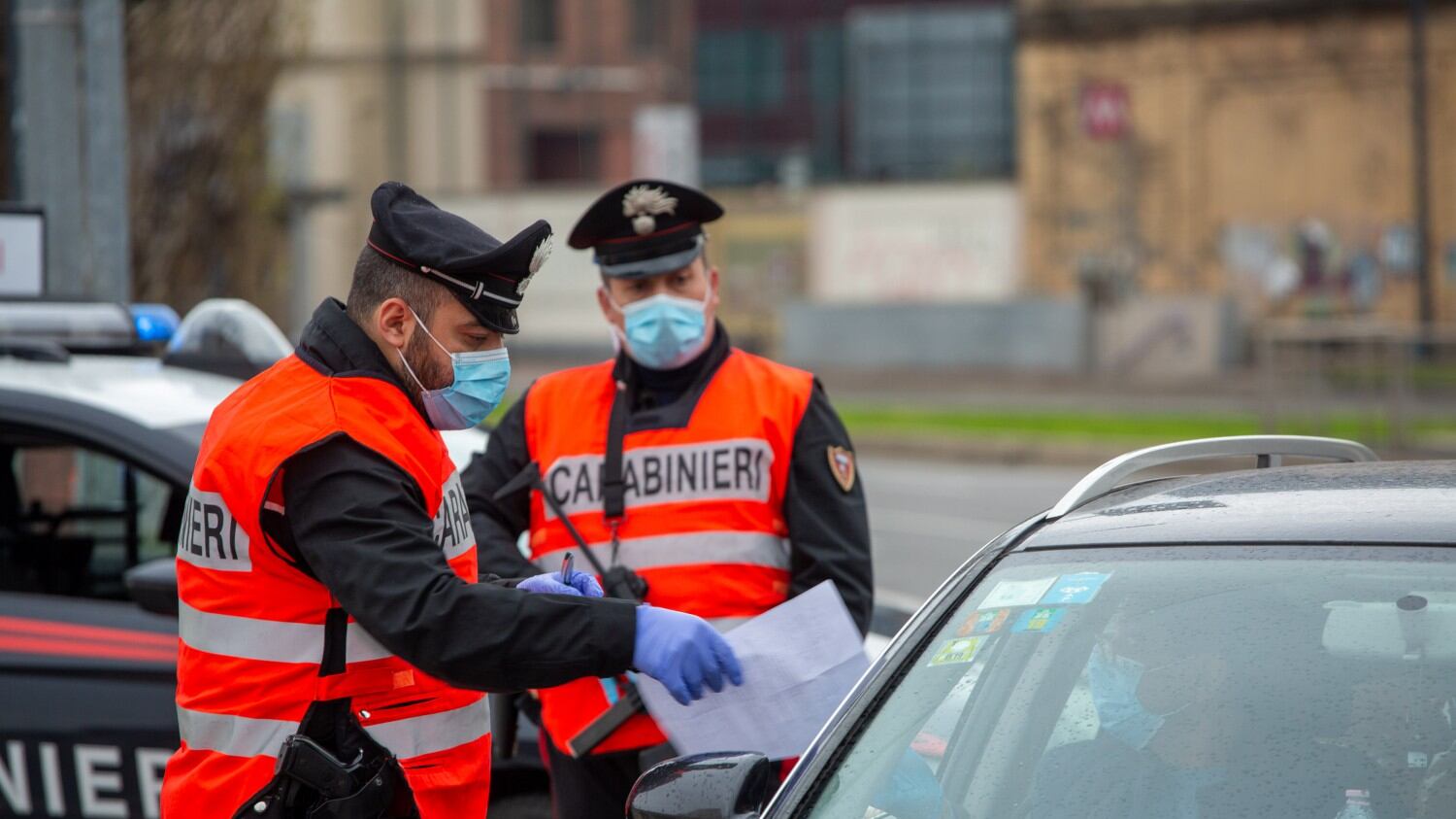 Fase 2, ecco la nuova autocertificazione per gli spostamenti