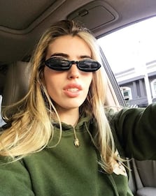 Clara McGregor, le immagini della sexy figlia di Ewan McGregor 9