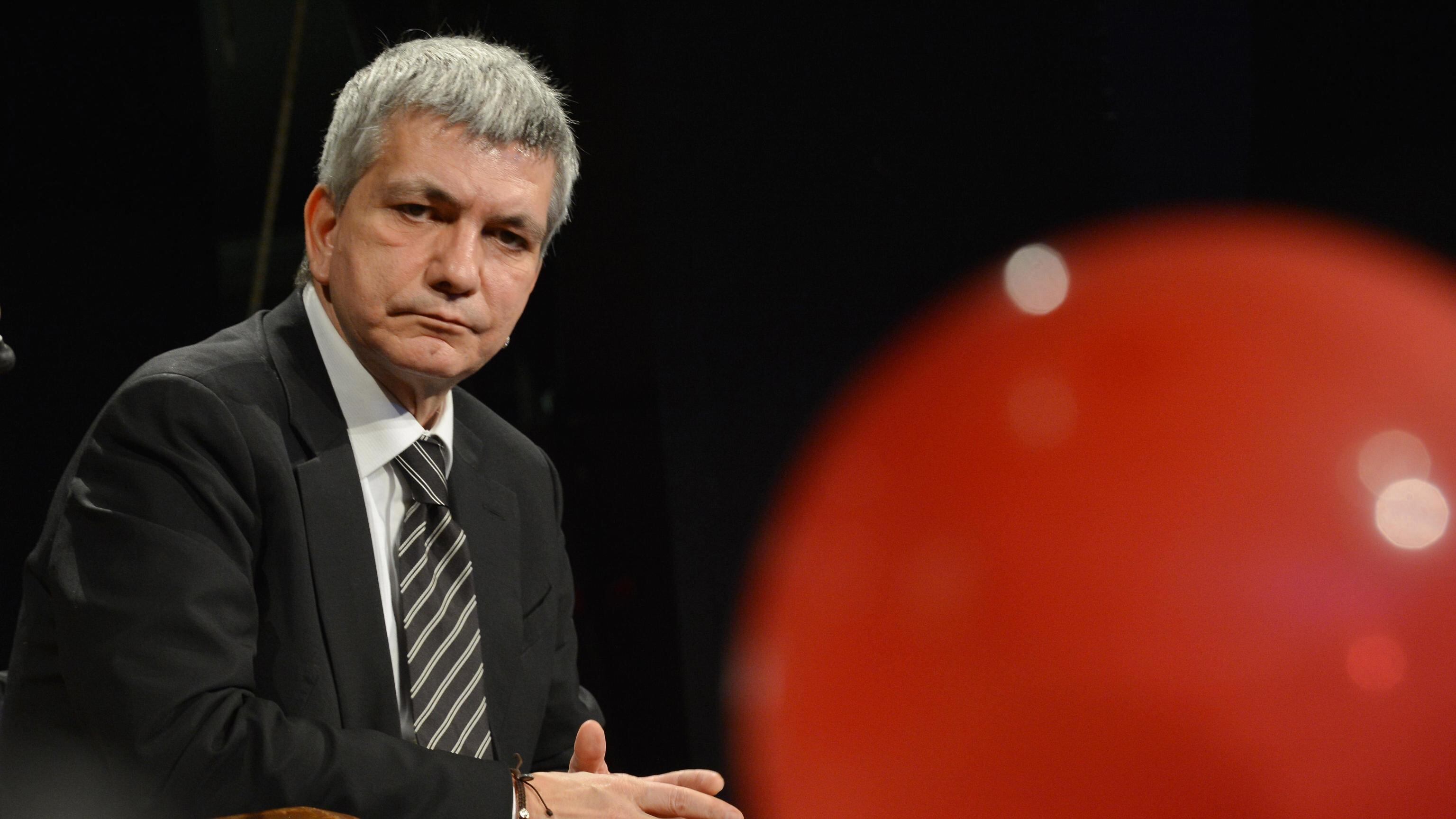 L'ultima capriola di Vendola: ora è renziano