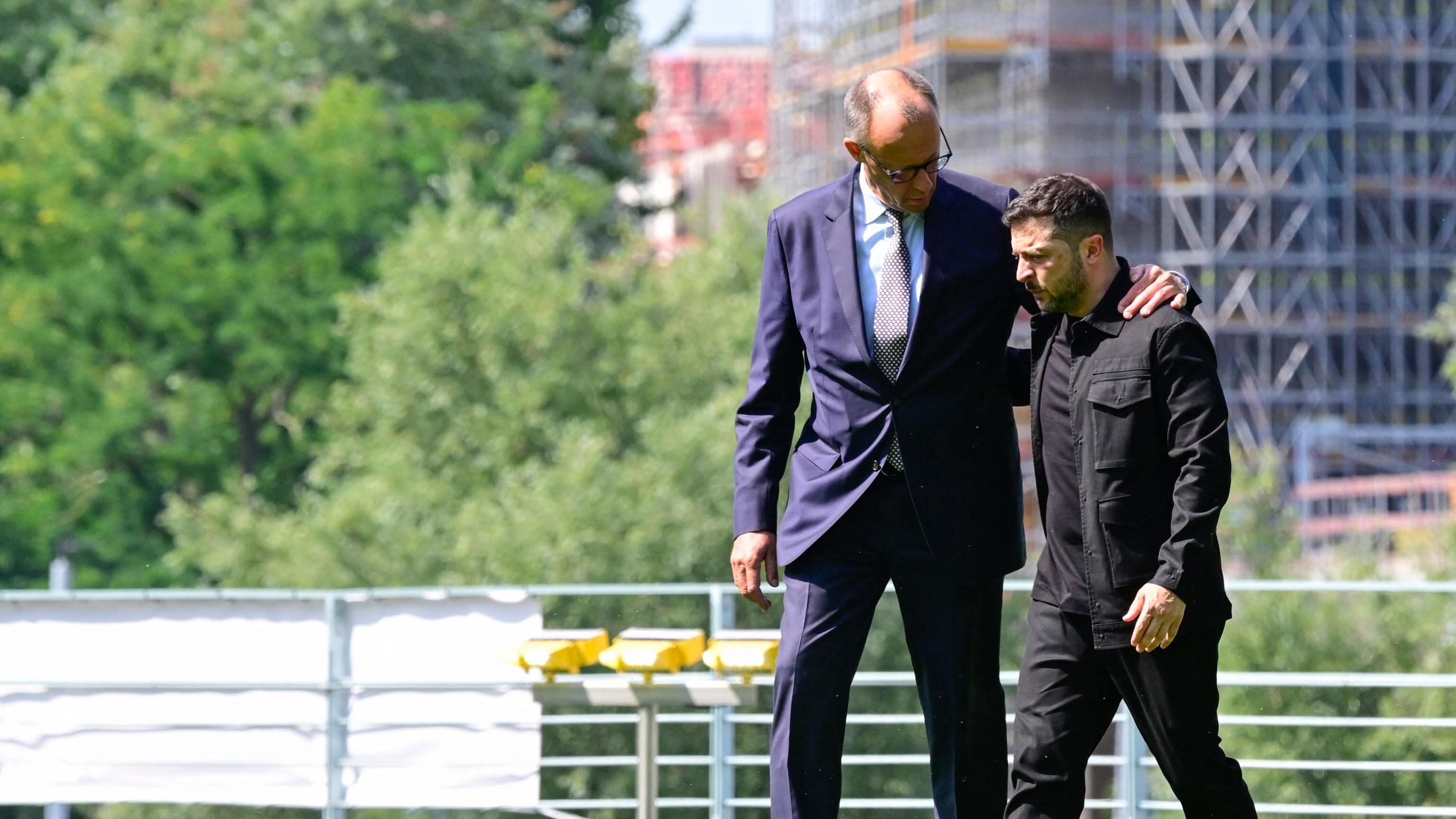 Tra speranza e paura Zelensky adesso apre. "Territori? Vedremo"