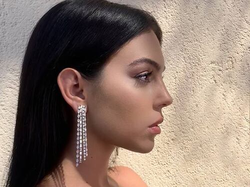 Georgina Rodriguez si prende la scena su Instagram