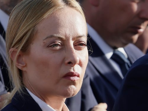 L’Italia non parteciperà: “Ma invieremo generatori elettrici”