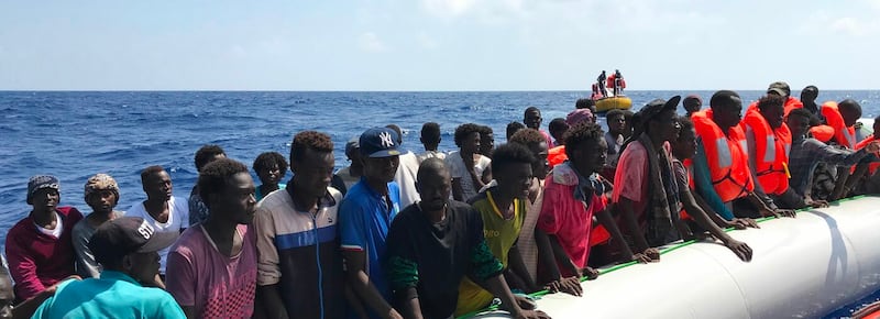 Le navi tedesche invadono l'Italia: ci hanno portato 27mila migranti