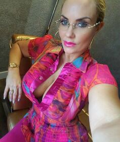 Coco Austin, seno in mostra su Instragram 2