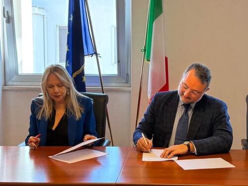 Siglato il protocollo d’intesa tra Sviluppo Lavoro Italia e Unicef