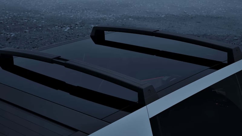 Tesla Cybertruck, gli accessori più strani: guarda tutte le foto 9