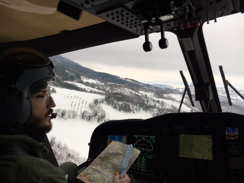 Gli alpini nei paesi isolati dalla neve 6