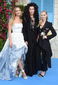 Cher e Meryl Streep, bacio lesbo in foto 2