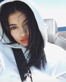 Kylie Jenner sexy e provocante 9