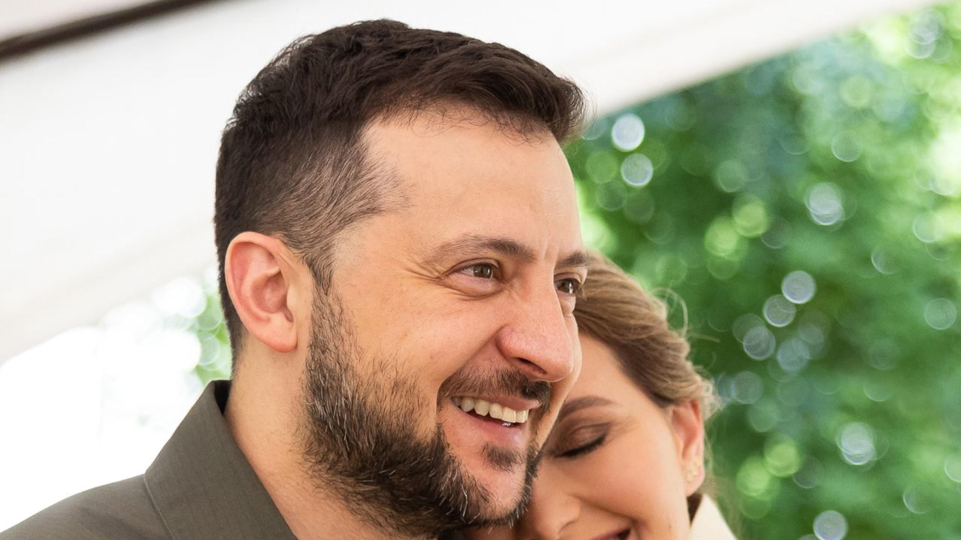 Cosa dirà Zelensky, Cospito trasferito e Macron: quindi, oggi...