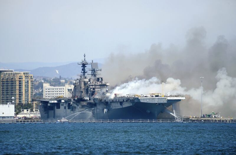 Incendio sulla Uss Bonhomme Richard 3